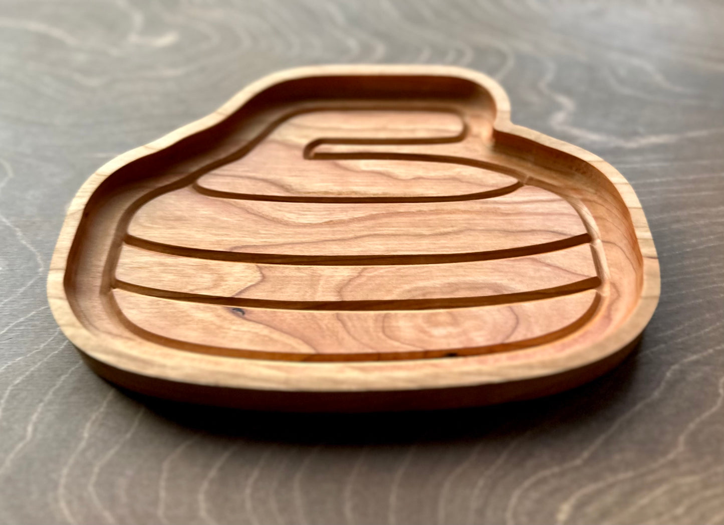 Curling Stone Shape Hardwood Tray | Trivet | Personalized | Catchall Tray | Serving Board | Charcuterie | Maple | Cherry | Walnut