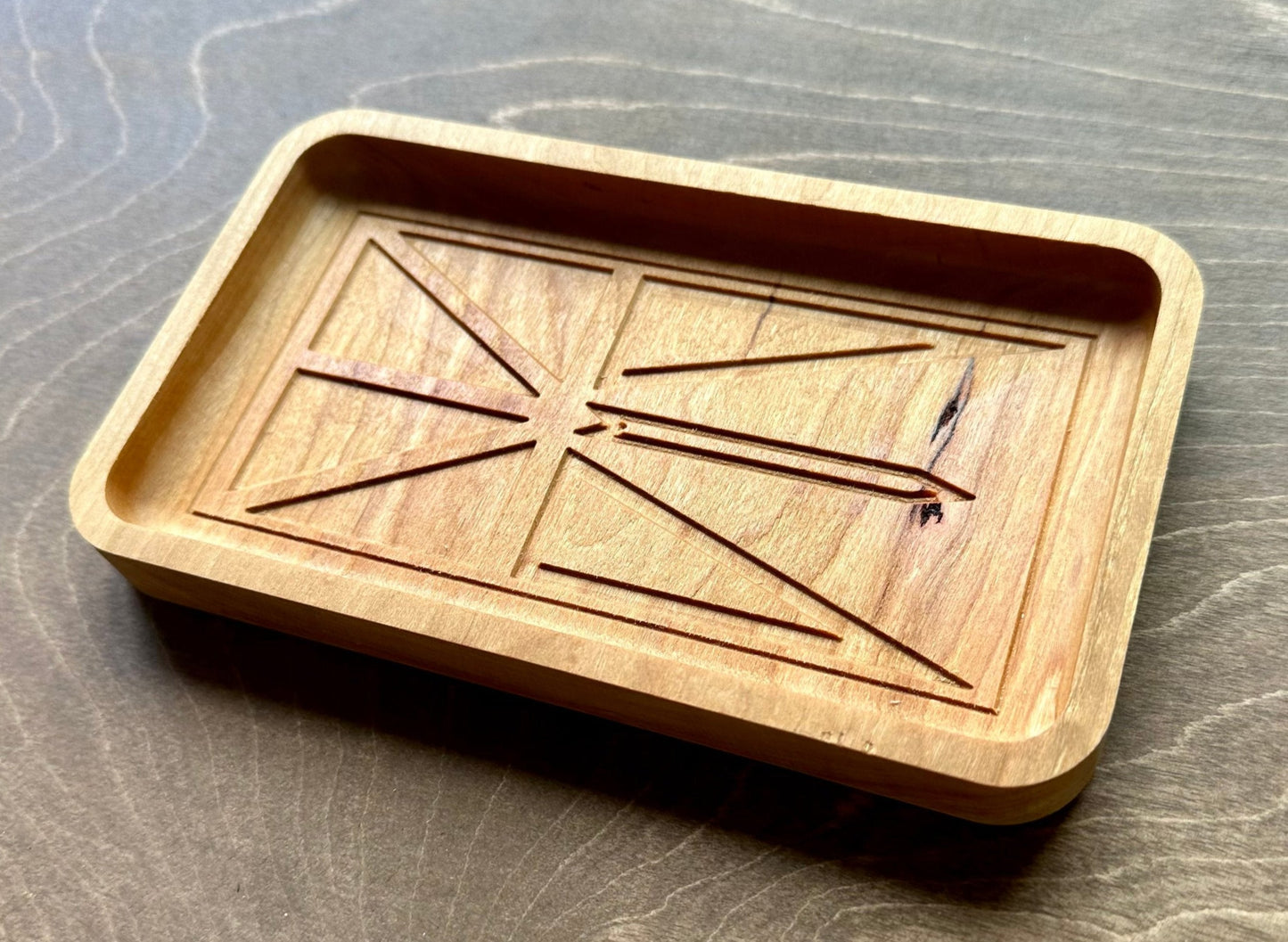 Newfoundland and Labrador Flag Hardwood Catchall Tray | Trivet | Serving Board | Charcuterie | Maple | Cherry | Walnut | St John's | Canada