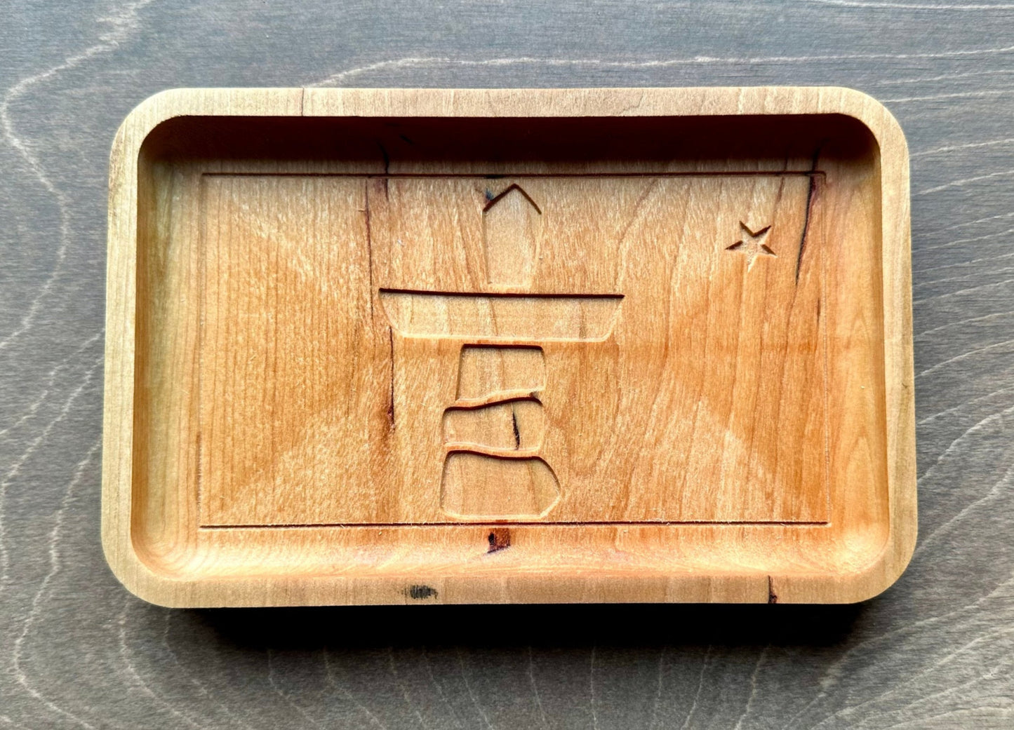 Nunavut Flag Hardwood Catchall Tray | Trivet | Serving Board | Charcuterie | Maple | Cherry | Walnut | Iqaluit | Canada