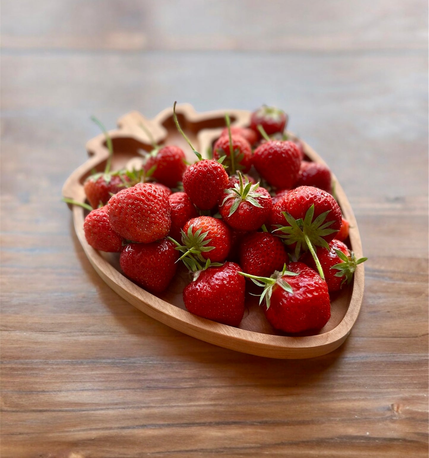 Strawberry Shape Hardwood Tray | Maple | Cherry | Walnut | Catchall Tray | Serving Tray