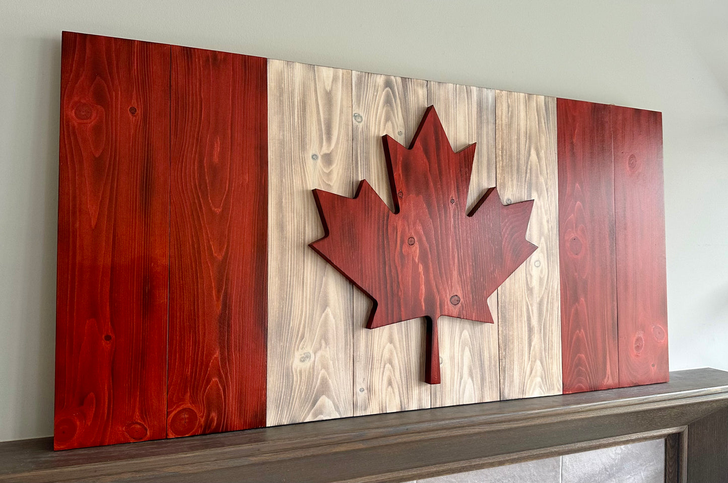 Drapeau du Canada en bois 3D rouge et blanc de 44 po x 22 po | Prêt pour l'expédition