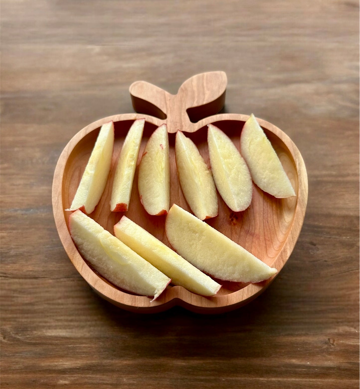 Apple Shape Hardwood Tray | Maple | Cherry | Walnut | Catchall Tray | Serving Tray