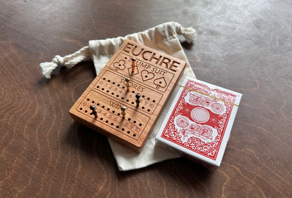 Jeu de cribbage classique | Pliable | Format voyage | Portable | Rangement intégré | Piquets métalliques | Personnalisé | Votre logo | Bois dur de qualité supérieure