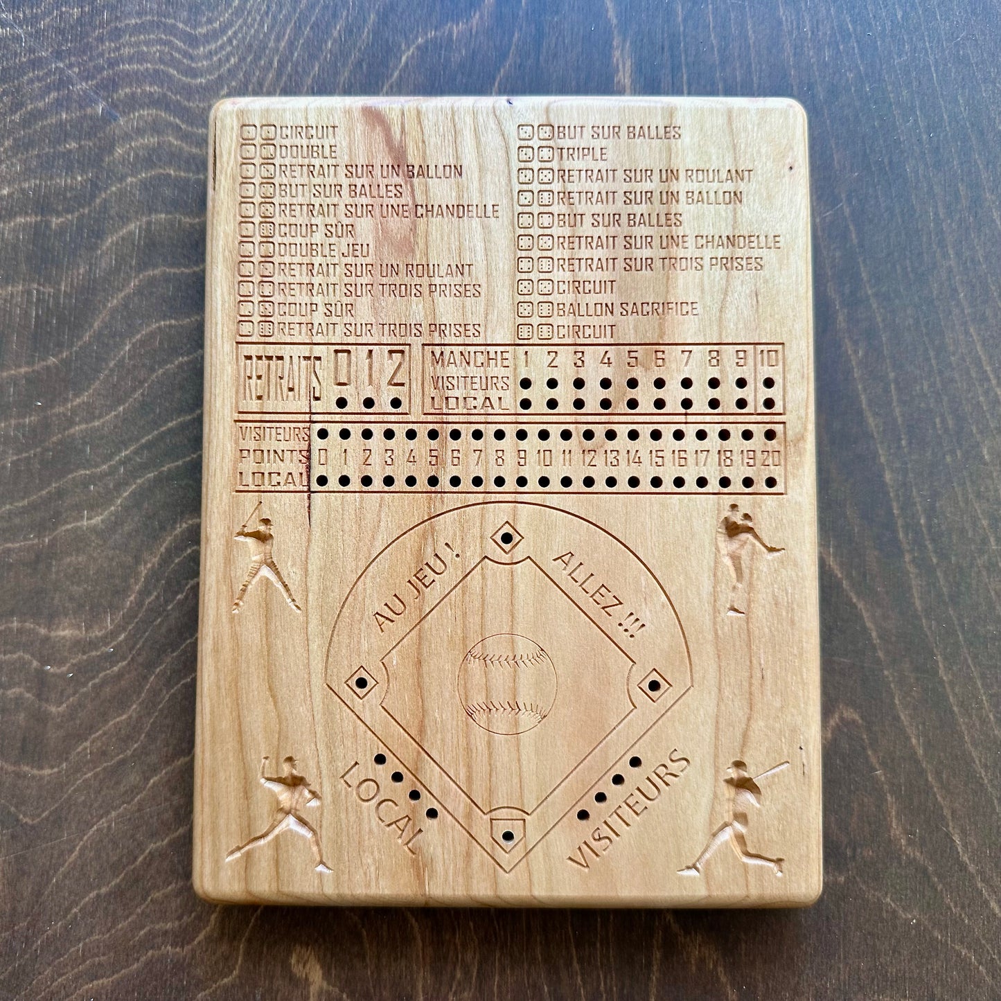 Jeu de société de baseball avec dés | Pliable | Format voyage | Rangement intégré | Jeu de dés | Piquets métalliques | Personnalisé | Votre logo | Bois dur de qualité supérieure