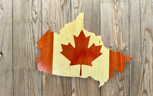 Drapeau de carte du Canada en bois | Bouleau Baltique | Drapeau de forme du Canada