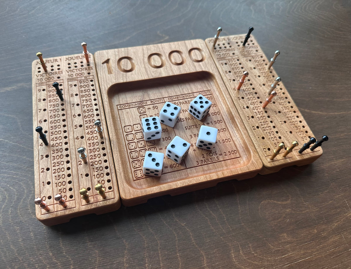 French Version Folding Farkle Board | 10,000 | Travel Size | Built-in Storage | Ten Thousands | Dice Game | Personalized | Solid Hardwood